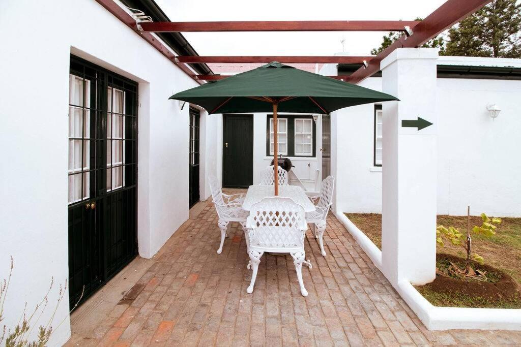 De Kothuize 7 Apartman Graaff-Reinet Kültér fotó